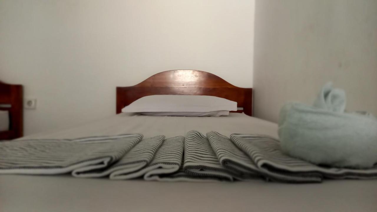 Bajo Hotel Labuan Bajo Extérieur photo