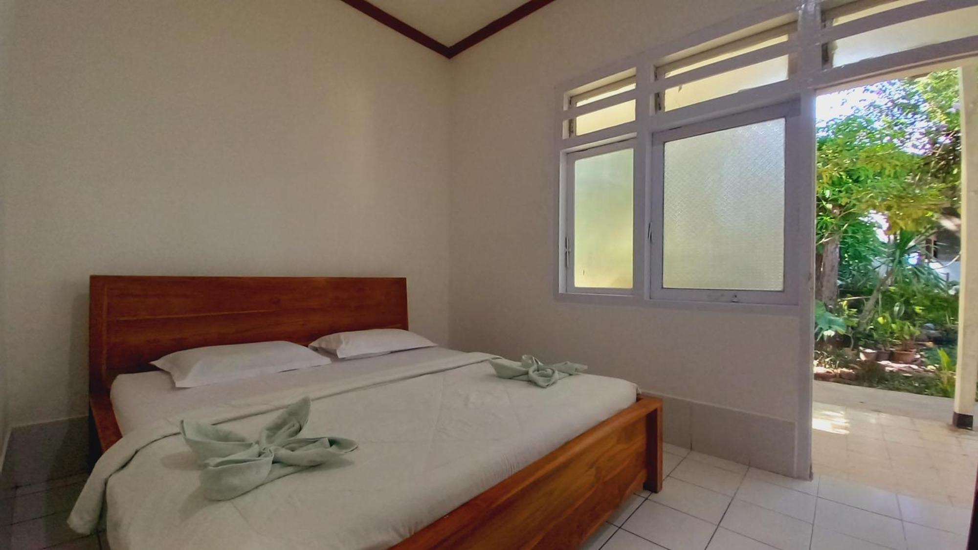 Bajo Hotel Labuan Bajo Extérieur photo