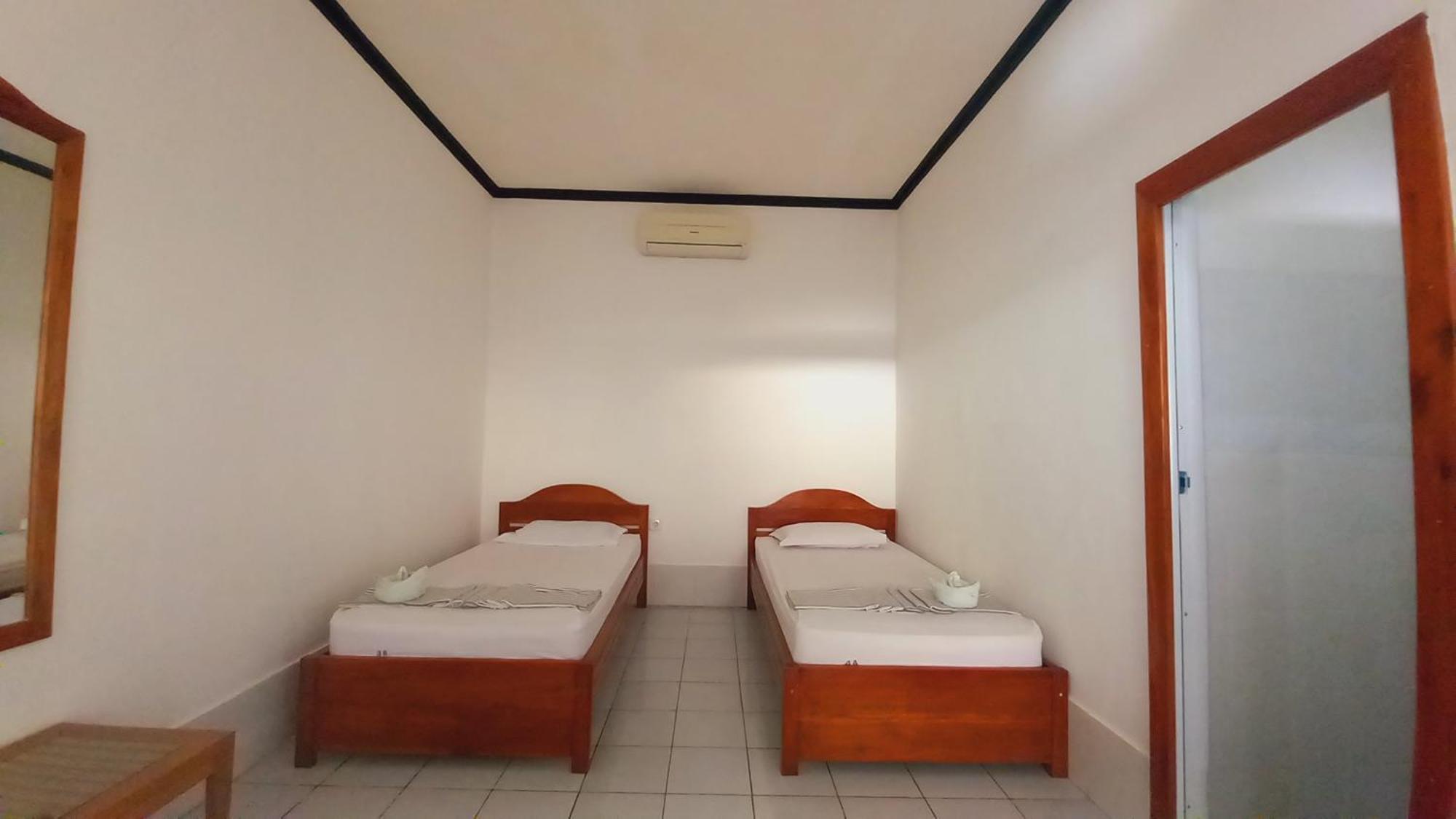 Bajo Hotel Labuan Bajo Extérieur photo